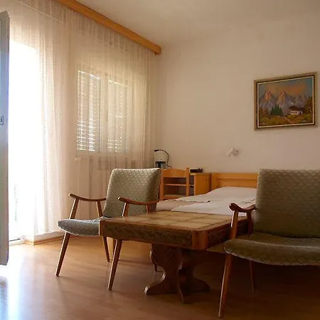 Guest house & Theimer 3*